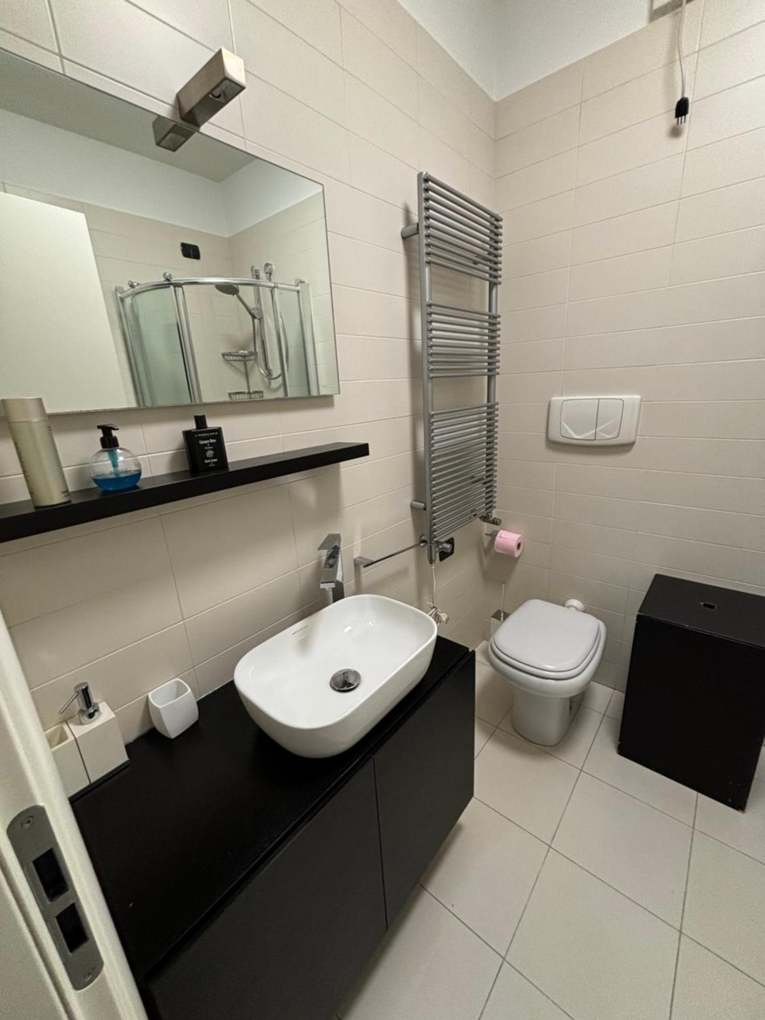 Casa Rino- Rho Fiera Lägenhet Exteriör bild